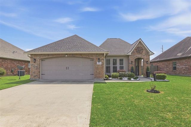 2205 Alexa Ln, Sulphur, LA 70663