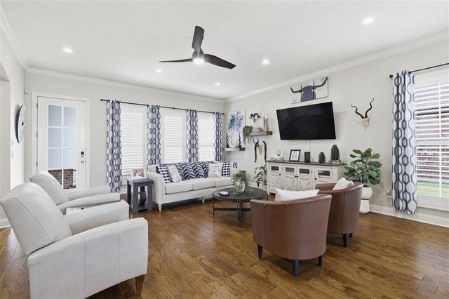 2205 Alexa Ln, Sulphur, LA 70663