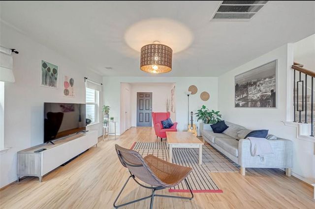 16330 Oakside Hollow Lane, Houston, TX 77084