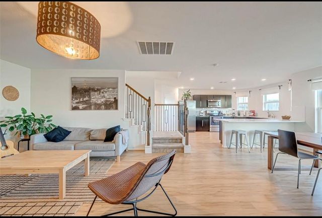 16330 Oakside Hollow Lane, Houston, TX 77084