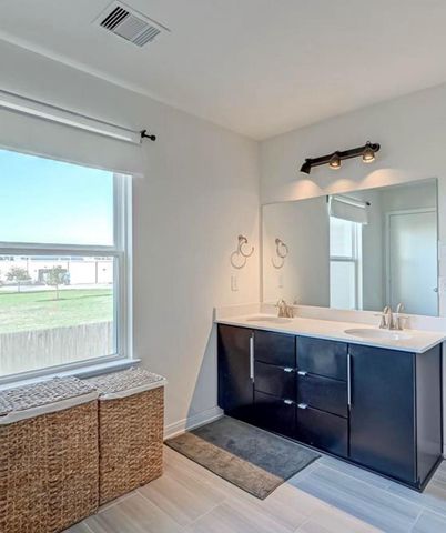 16330 Oakside Hollow Lane, Houston, TX 77084