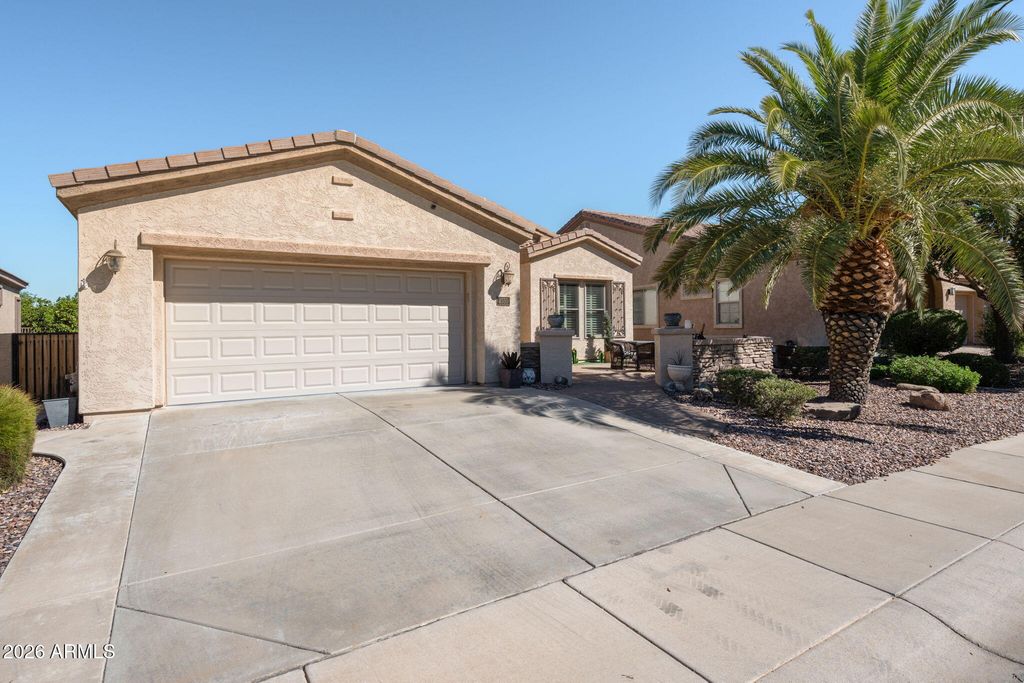 4550 E DONATO Drive, Gilbert, AZ 85298 — photo 2
