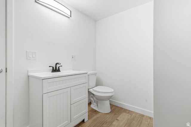 1976 W 850 N, Layton, UT 84041