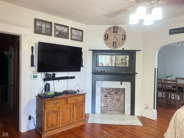 302 S 1st Street, Kingman, IN 47952