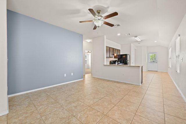 10209 Crescendo LN, Austin, TX 78747