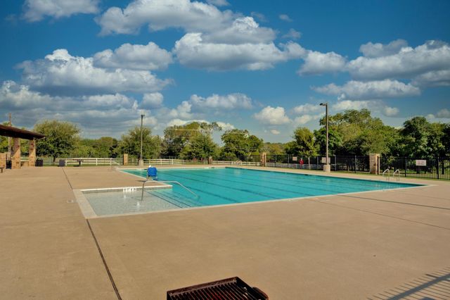 10209 Crescendo LN, Austin, TX 78747