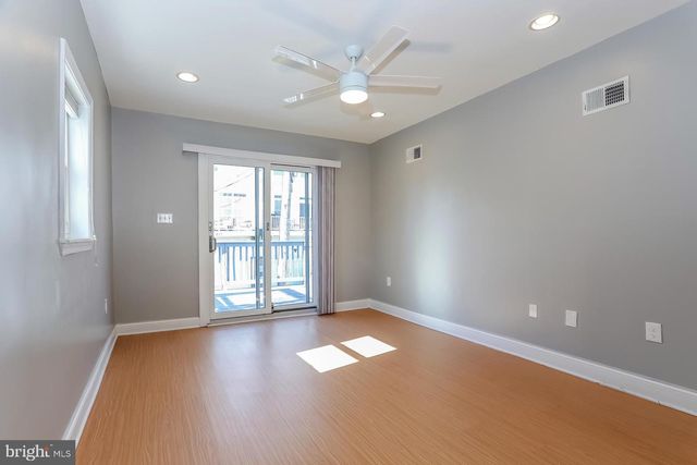 624 S GLOVER ST, Baltimore, MD 21224