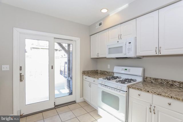 624 S GLOVER ST, Baltimore, MD 21224