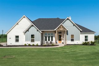 467 Red Bird Drive, Springtown, TX 76082