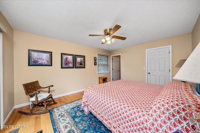 34 Beachwood Lane, Crossville, TN 38558