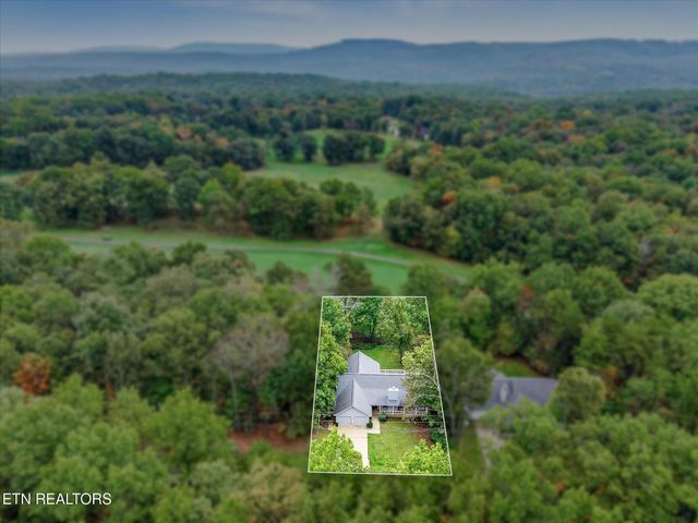 34 Beachwood Lane, Crossville, TN 38558