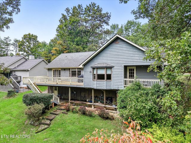 34 Beachwood Lane, Crossville, TN 38558