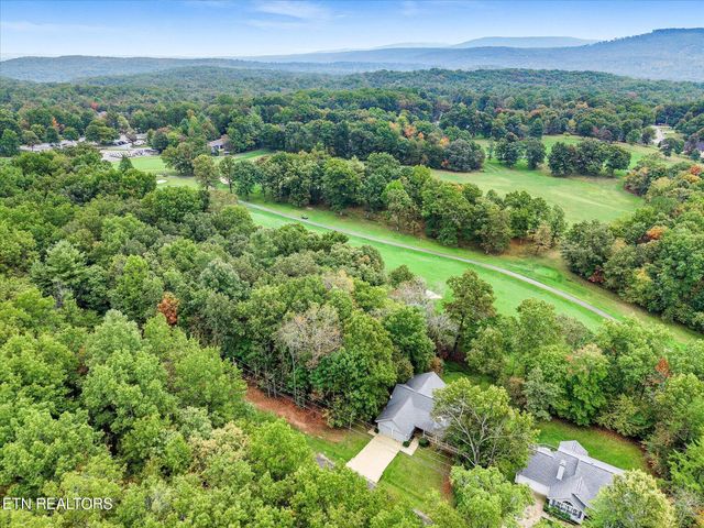 34 Beachwood Lane, Crossville, TN 38558