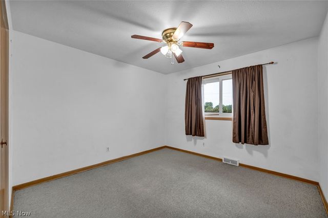 24560 Stephen Avenue, Euclid, OH 44123