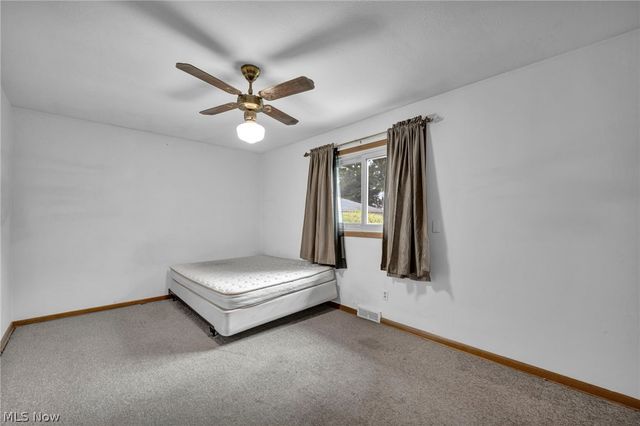 24560 Stephen Avenue, Euclid, OH 44123