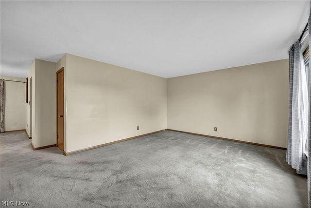 24560 Stephen Avenue, Euclid, OH 44123