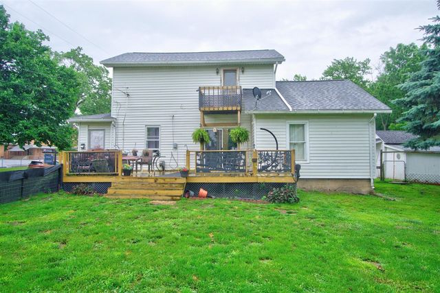 663 Oakhill Avenue, Jackson, MI 49201