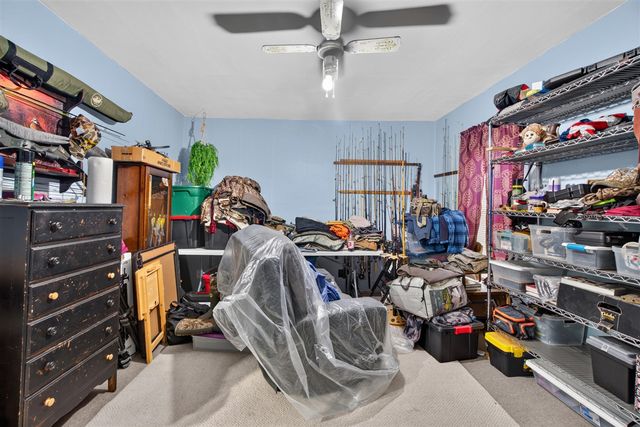 663 Oakhill Avenue, Jackson, MI 49201