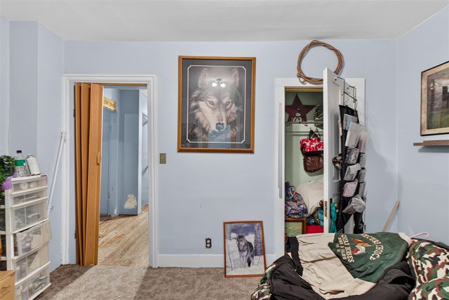 663 Oakhill Avenue, Jackson, MI 49201