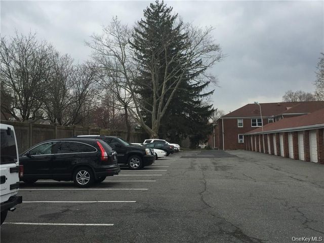 175 Bryant Avenue 1J, White Plains, NY 10605