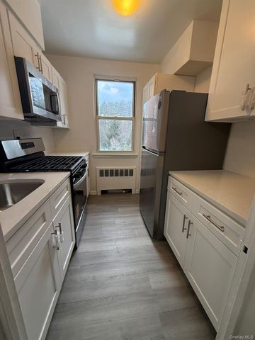 175 Bryant Avenue 1J, White Plains, NY 10605