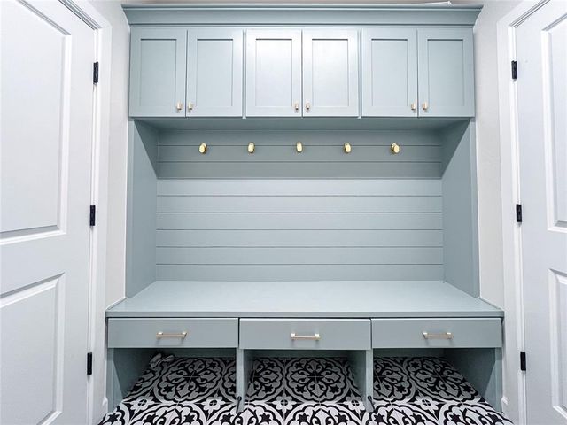 816 E Barajas Terrace, Mustang, OK 73064