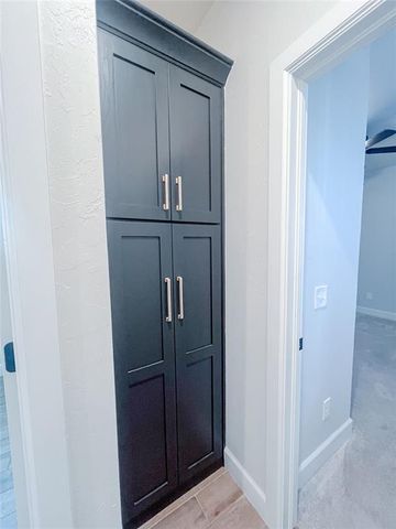 816 E Barajas Terrace, Mustang, OK 73064