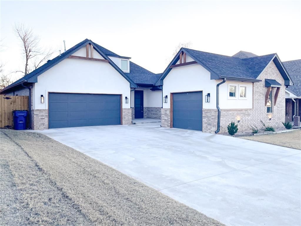 816 E Barajas Terrace, Mustang, OK 73064