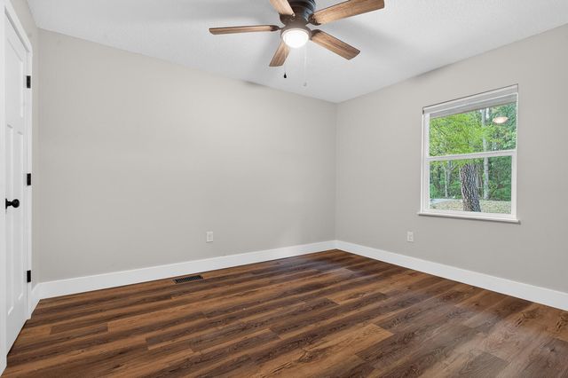 217 Tupperway Drive, Summerville, SC 29483