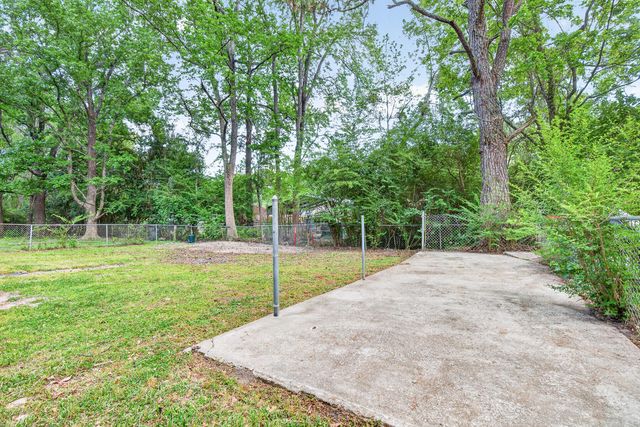 217 Tupperway Drive, Summerville, SC 29483