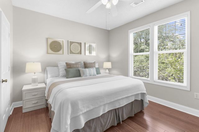 1925 Chatelain Way, Mount Pleasant, SC 29464