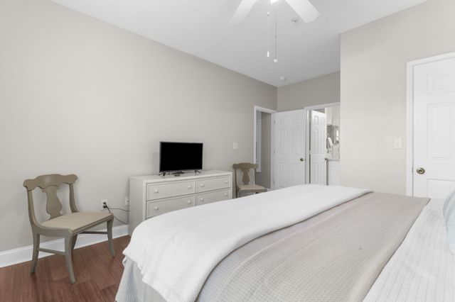 1925 Chatelain Way, Mount Pleasant, SC 29464