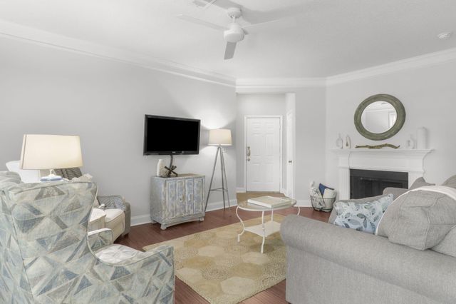 1925 Chatelain Way, Mount Pleasant, SC 29464