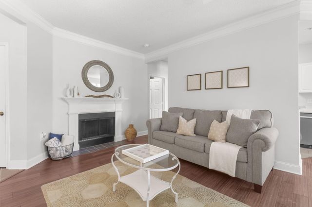 1925 Chatelain Way, Mount Pleasant, SC 29464