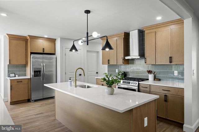 206 HAMPTON RD, Haddon Township, NJ 08108