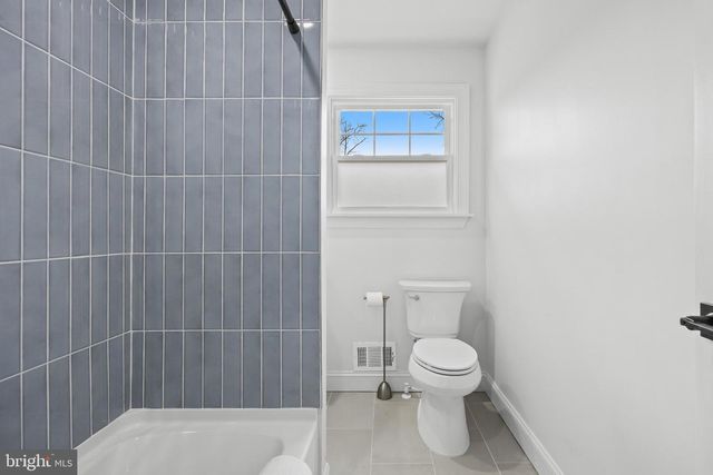 206 HAMPTON RD, Haddon Township, NJ 08108