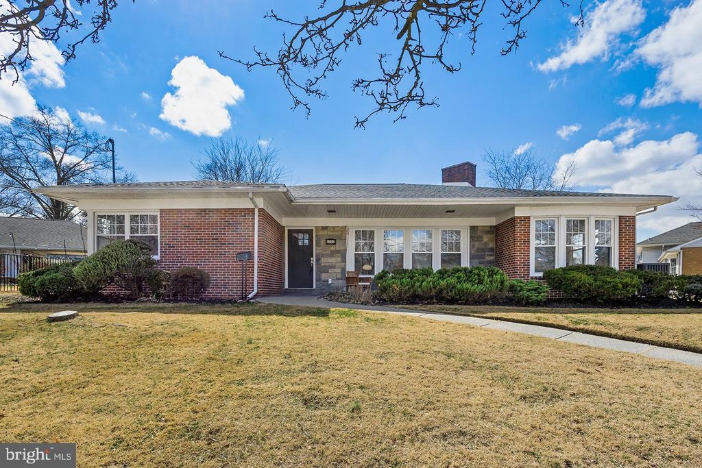 206 HAMPTON RD, Haddon Township, NJ 08108