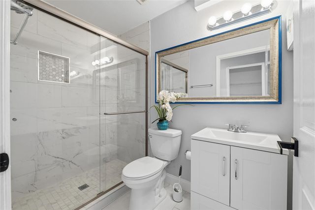 6614 NORTHHAVEN COURT, Riverview, FL 33578