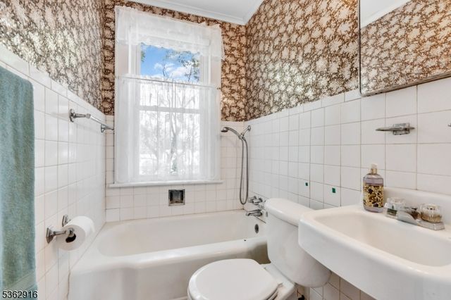 252 Boulevard, Kenilworth Boro, NJ 07033