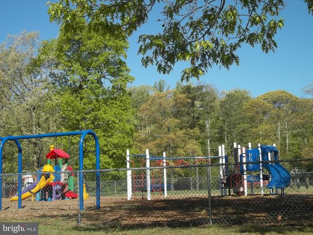 12448 CATALINA DR, Lusby, MD 20657