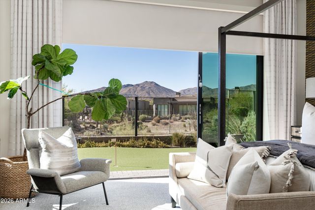 37200 N CAVE CREEK Road 1059, Scottsdale, AZ 85262