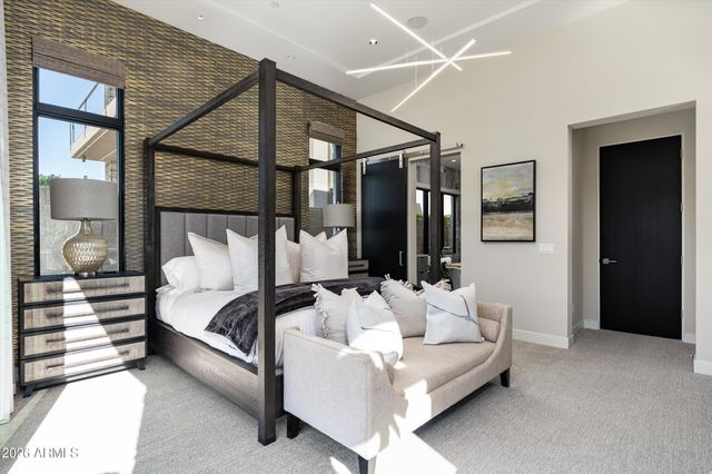 37200 N CAVE CREEK Road 1059, Scottsdale, AZ 85262