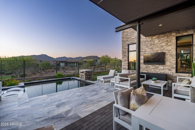 37200 N CAVE CREEK Road 1059, Scottsdale, AZ 85262
