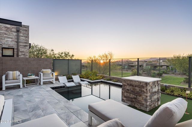 37200 N CAVE CREEK Road 1059, Scottsdale, AZ 85262