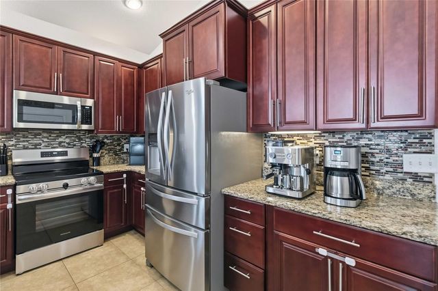 508 HIBISCUS COVE DRIVE, Orlando, FL 32807