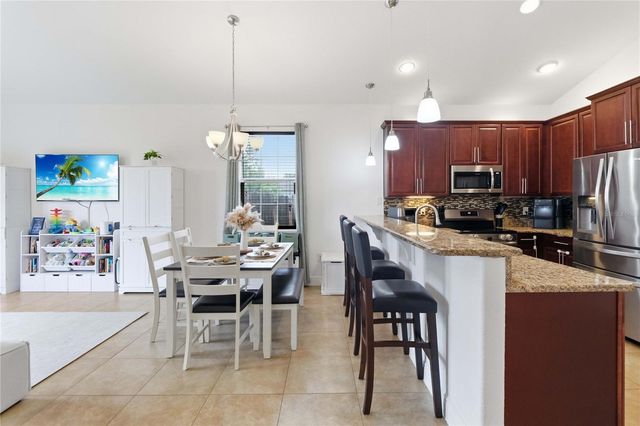 508 HIBISCUS COVE DRIVE, Orlando, FL 32807