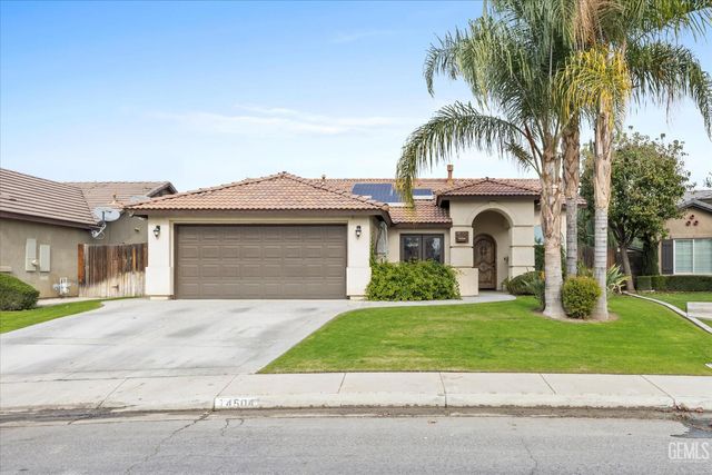 14504 Harbor Isle Way, Bakersfield, CA 93314