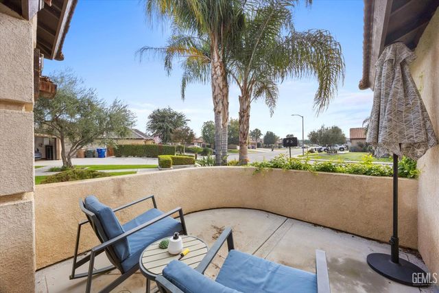 14504 Harbor Isle Way, Bakersfield, CA 93314