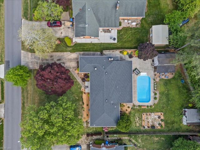 329 Old DR, Chesapeake, VA 23322