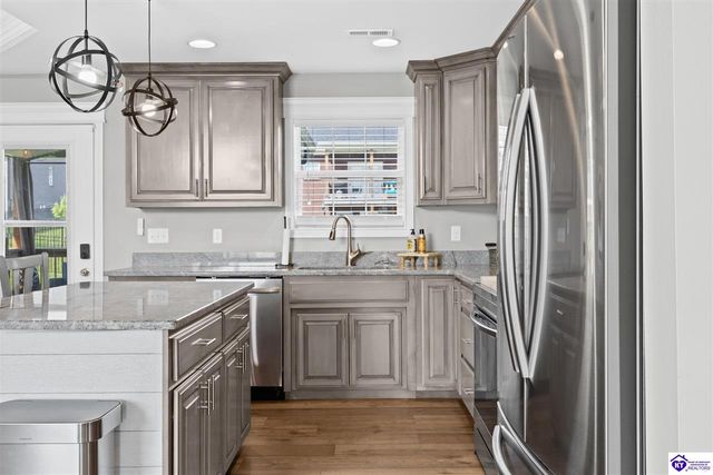 213 Elegance Way, Elizabethtown, KY 42701